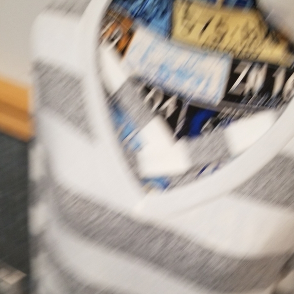 BNWT....Criss Cross Tunic - Picture 6 of 8